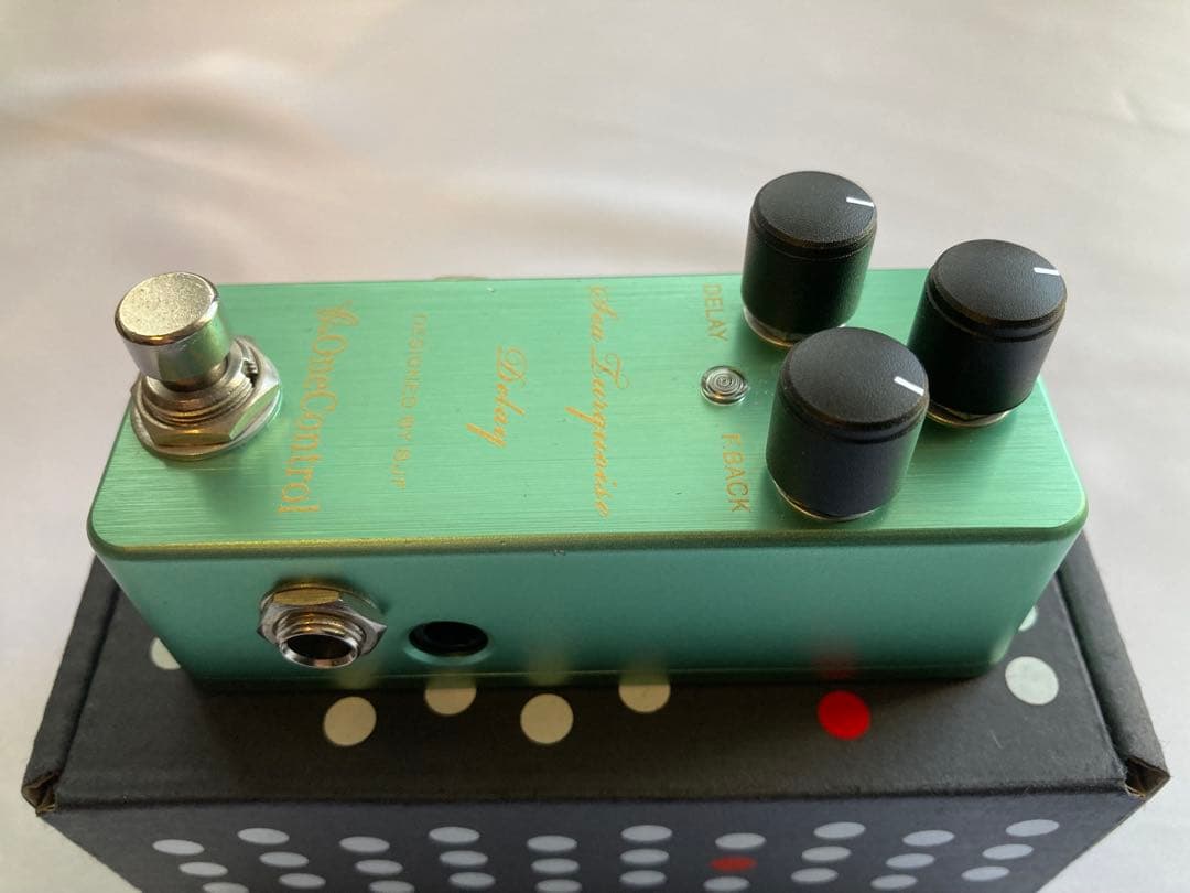 ギター OneControl Sea Turquoise Delay OC-STD