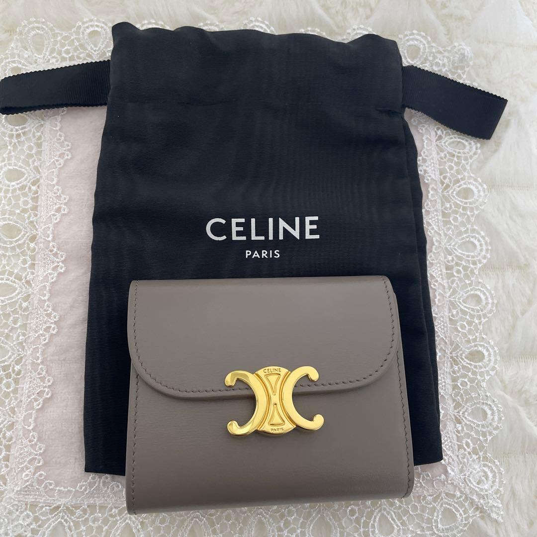 専用　セリーヌ スモール フラップウォレット トリオンフ 財布 三つ折り