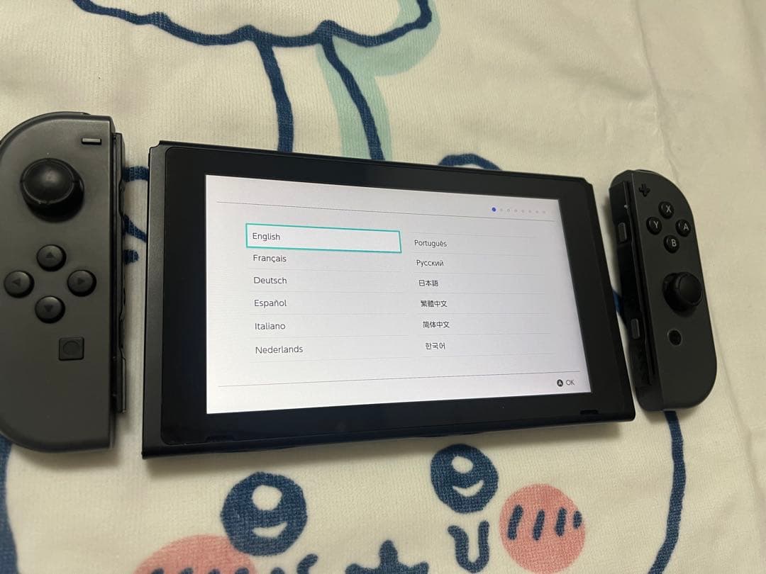 Nintendo Switch 本体 + プロコン+ ゲームソフト2個