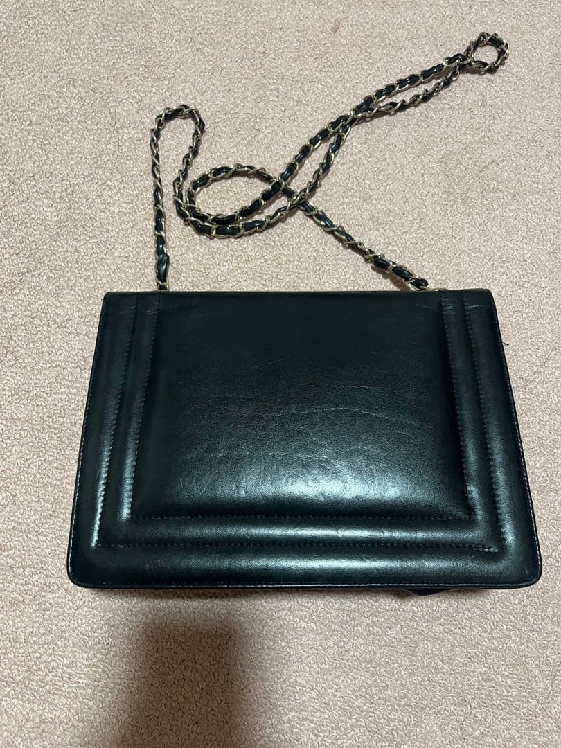 Chanel ブラック レザー ショルダーバッグ 本日お値下げ