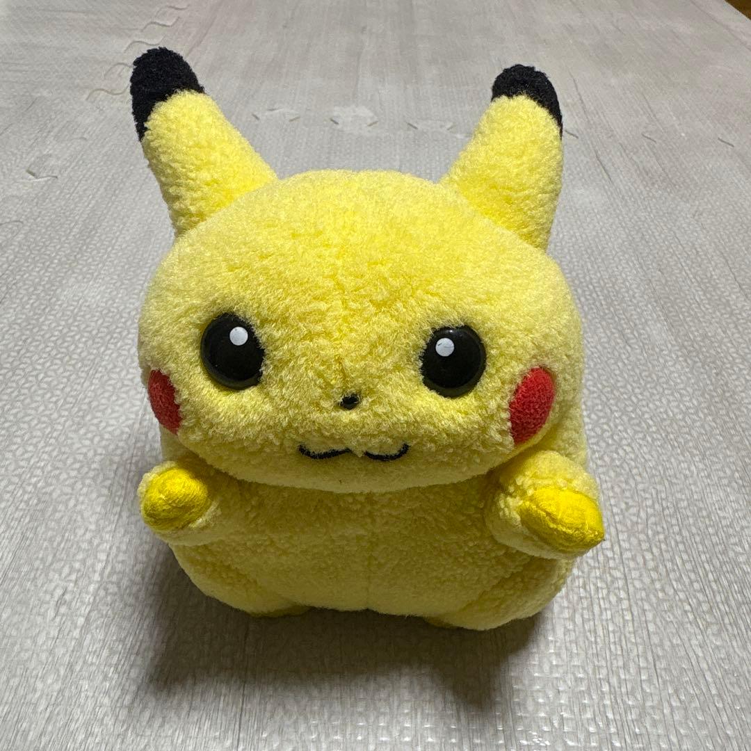 レア⭐︎初期 ポケモン ピカチュウ ぬいぐるみ　ピーピー鳴る　レトロ