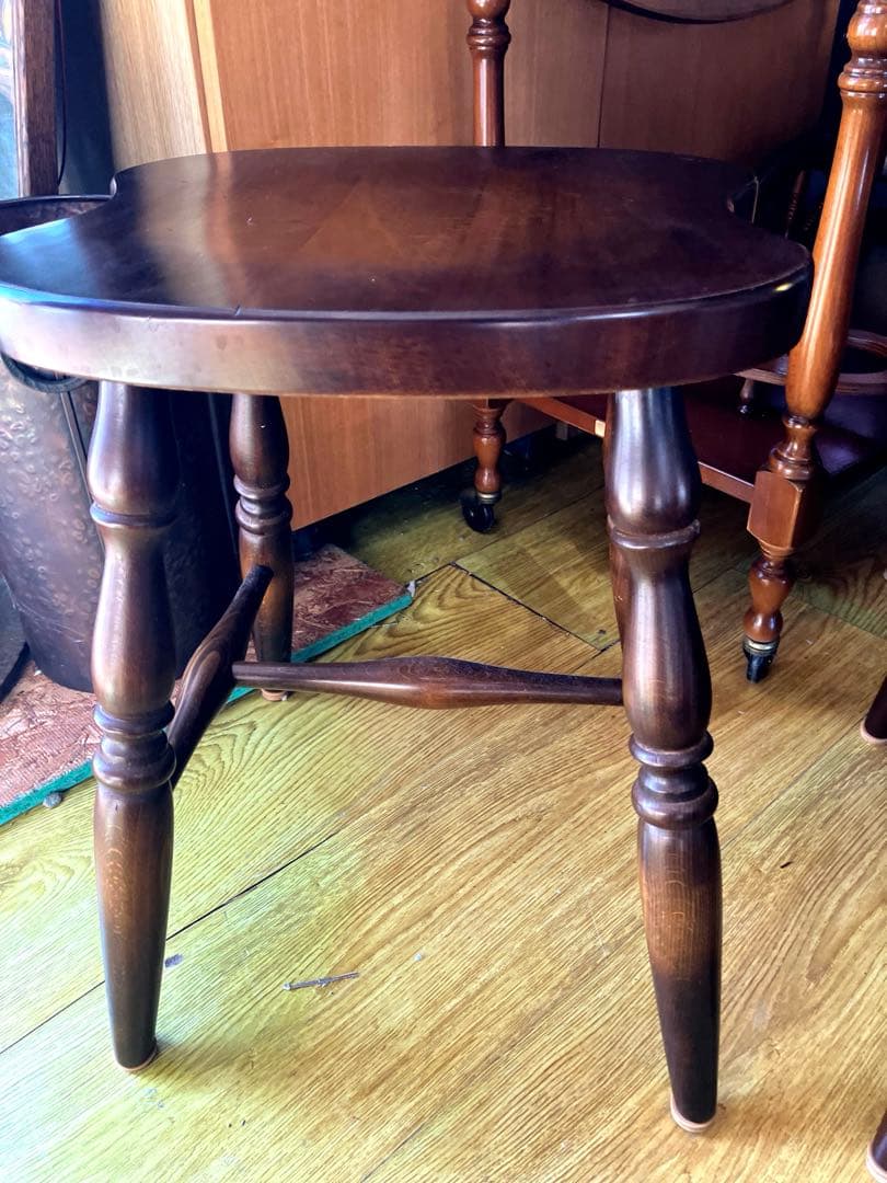 飛騨家具キツツキスツール