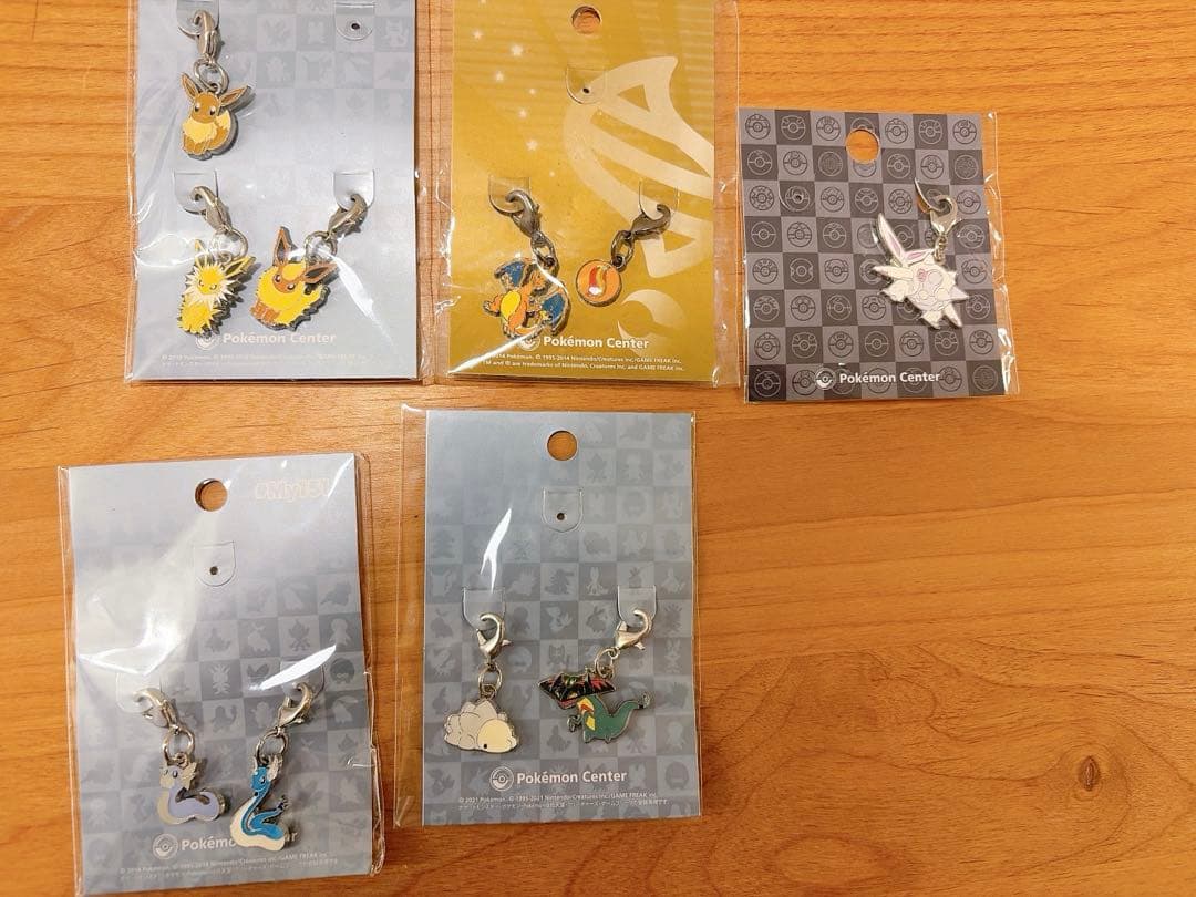 ポケモン全国図鑑　メタルチャーム　大量セットまとめ売り　未開封