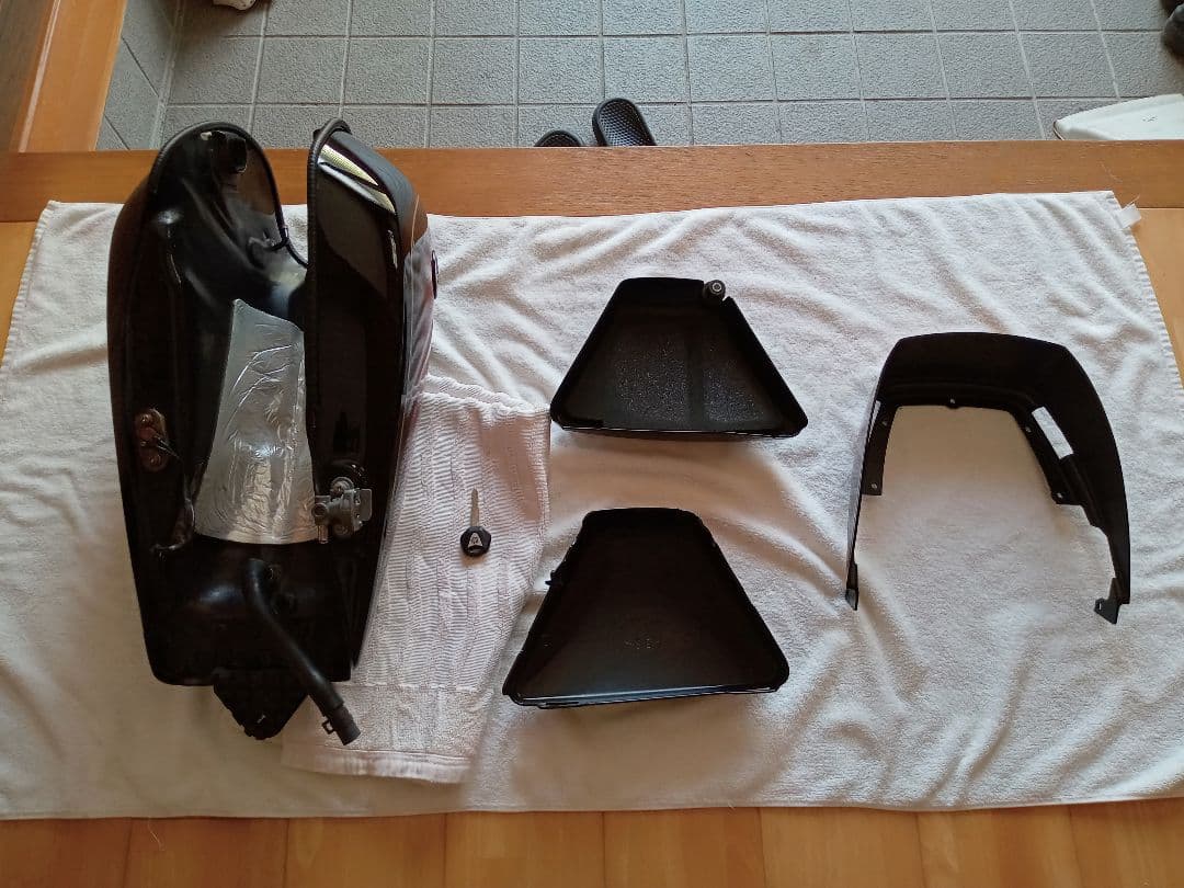 ヤマハ SR400 Fi車用 レッドサンバースト外装Set