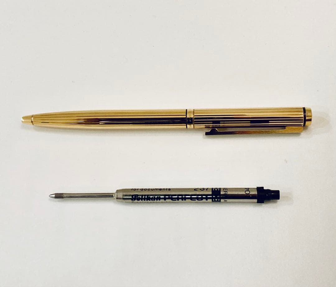 18kt金張り◆ペリカン高級ボールペン　シグナム 特別仕様18金 Pelikan