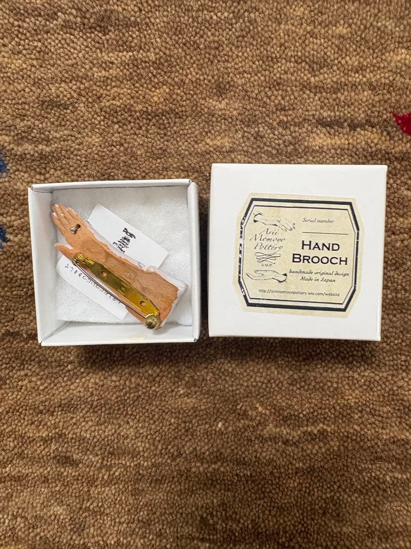 arii momoyo pottery HAND BROOCHブローチ