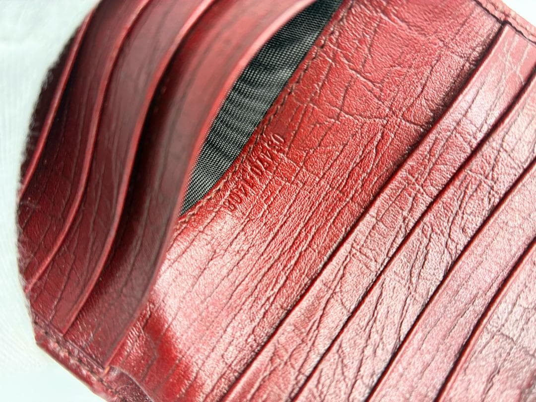 GUCCI グッチ 赤 レッド レザー 二つ折り財布 A1348A1