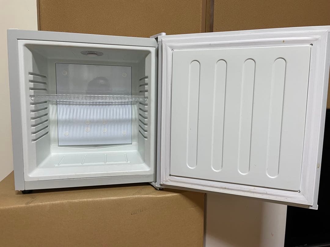 【美品】小型冷蔵庫 20L 1ドア SunRuck SR-R2002