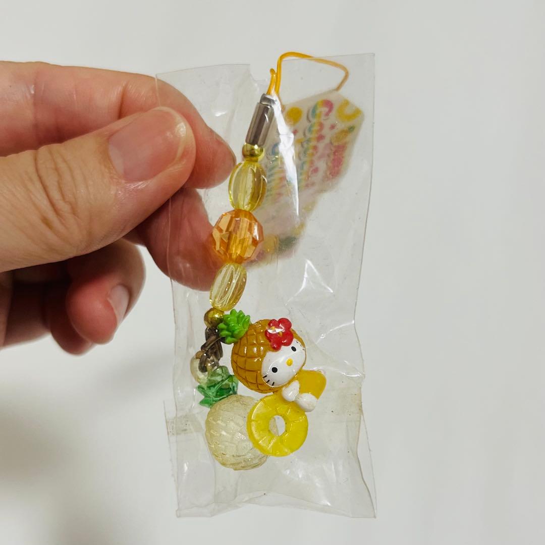 ご当地キティ　ビーズ根付　沖縄限定　パイナップル　パイン　レア