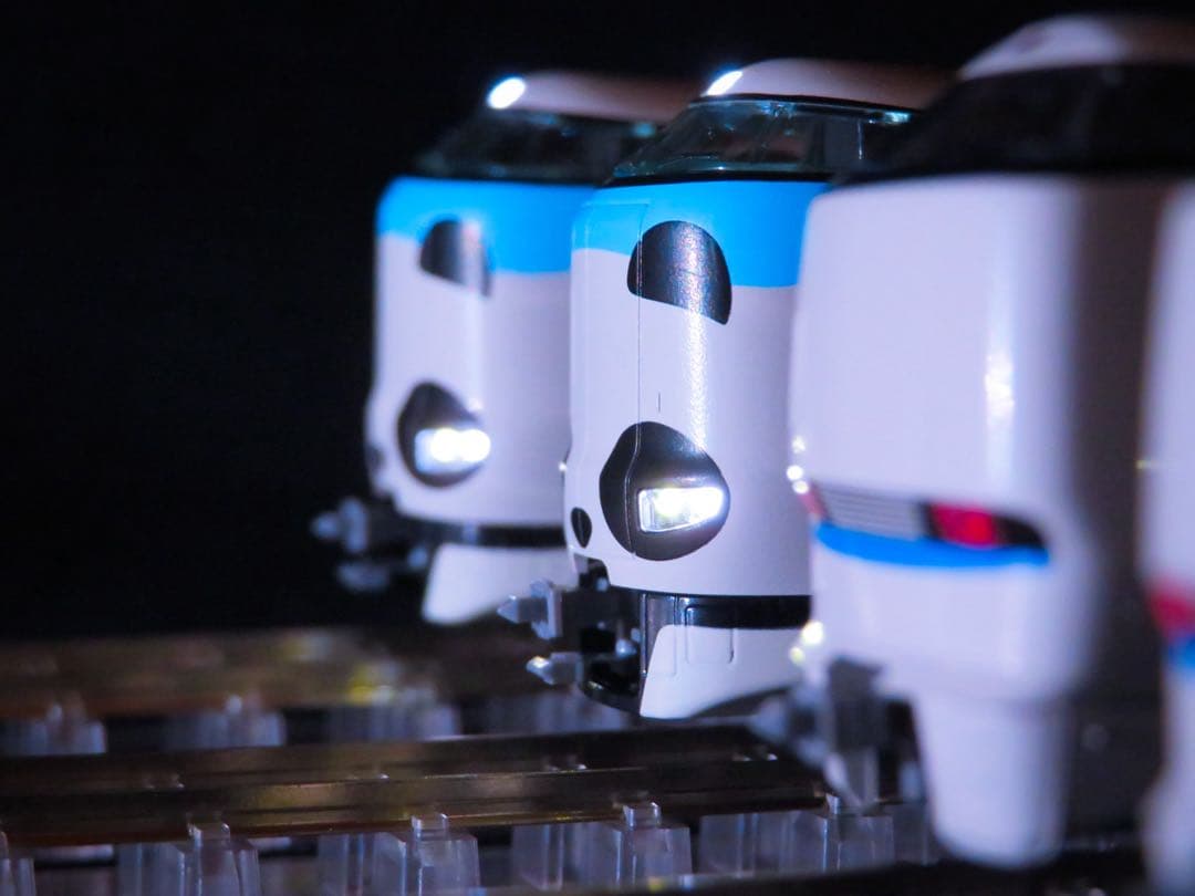 KATO カトー　287系 パンダくろしお 「Smileアドベンチャートレイン」