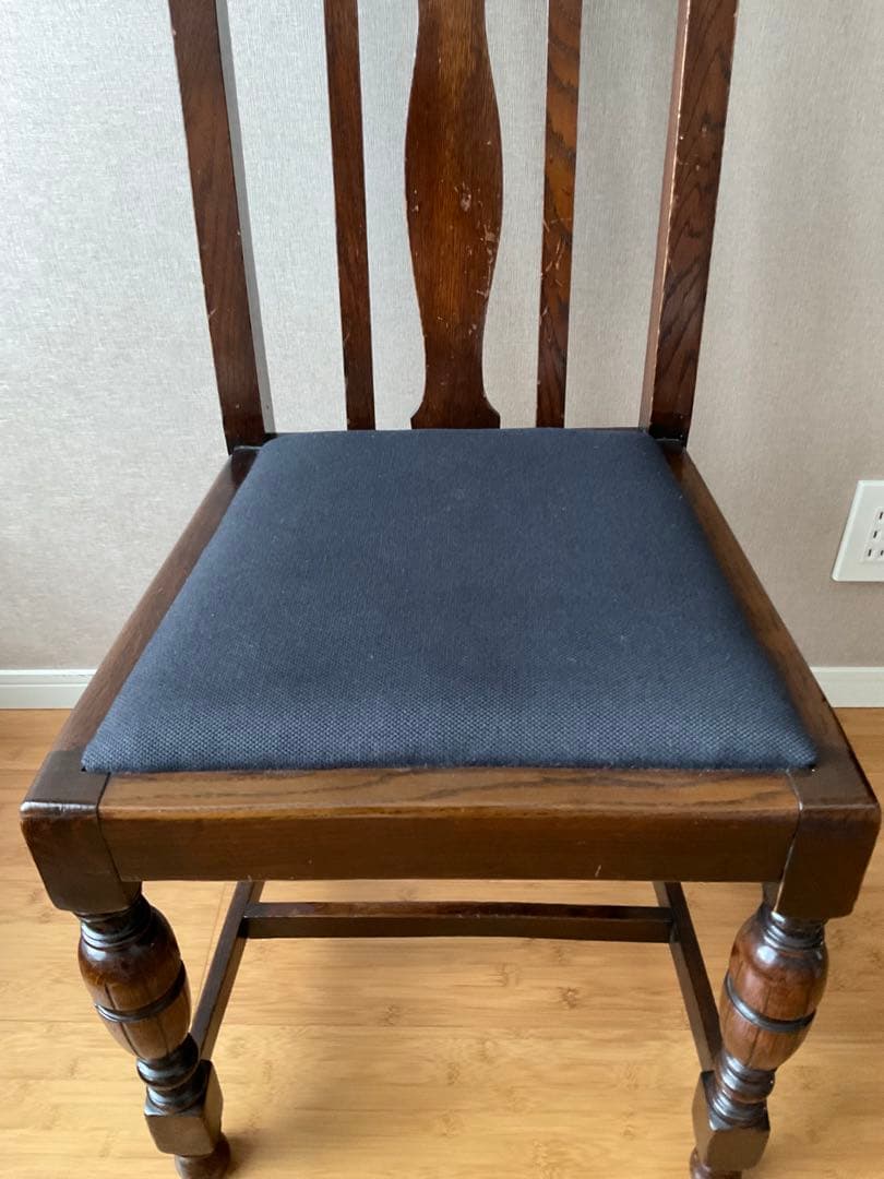 ロイズアンティークス購入　イギリスアンティーク　ダイニングチェア1脚
