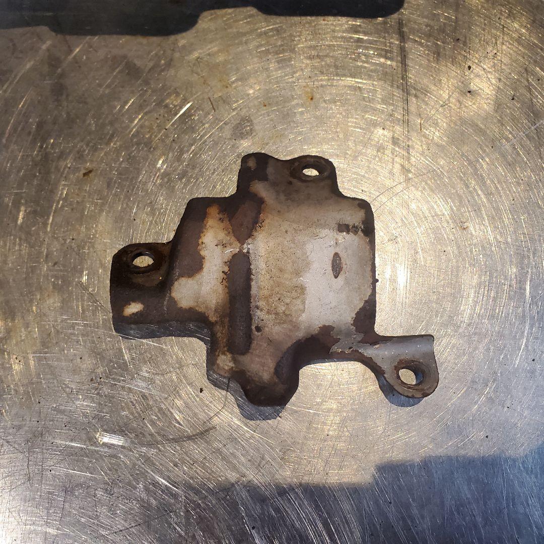 JA11V スズキジムニー　エキマニ　遮熱板　ボルト