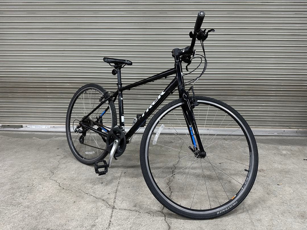 t　クロスバイク TREK FX1