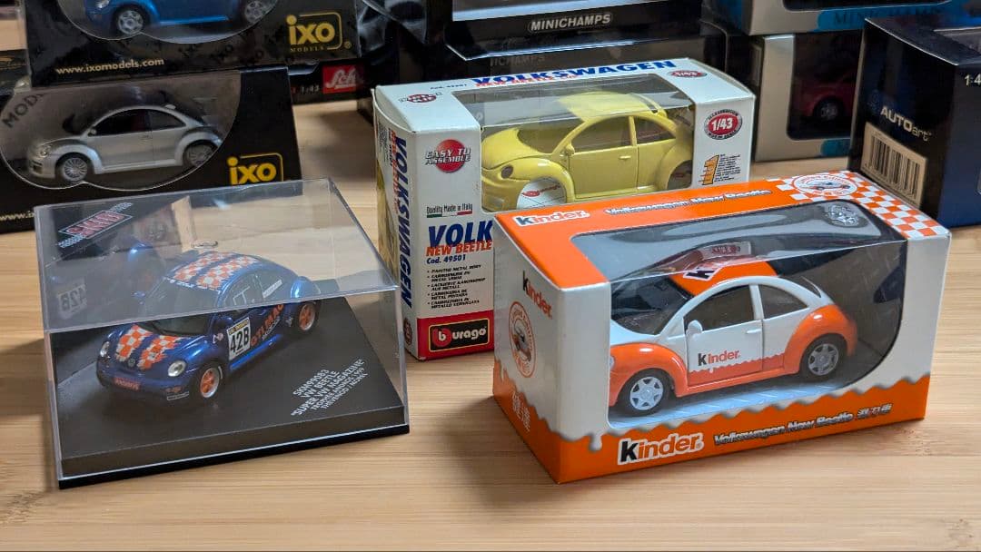 【モデルカー詰め合わせ】1／43スケール　フォルクスワーゲンニュービートル17台