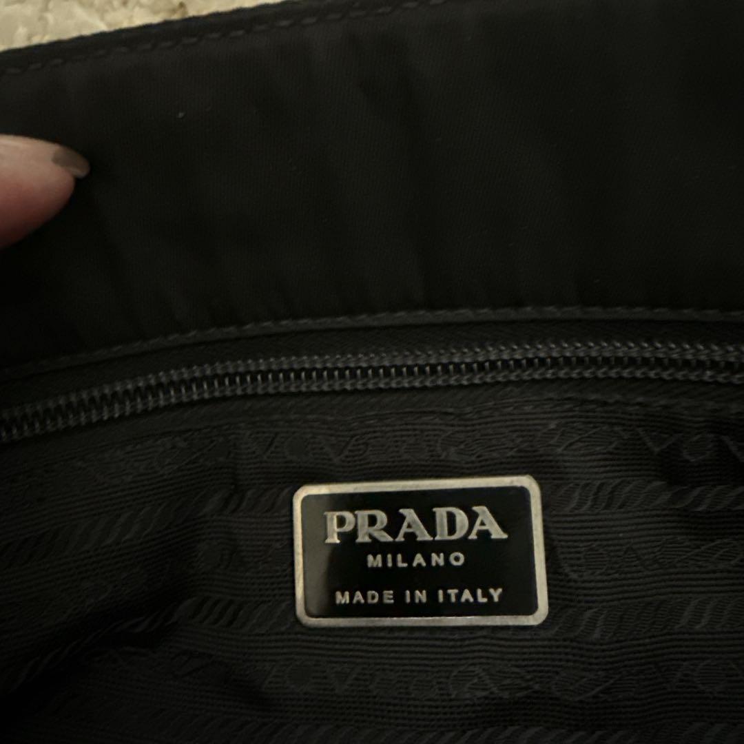 PRADA プラダ 三角ロゴプレート　トートバッグ