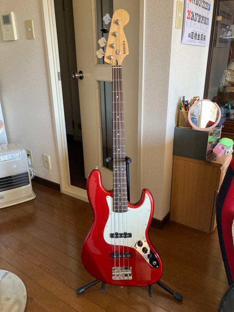 ベース BUSKAR'S