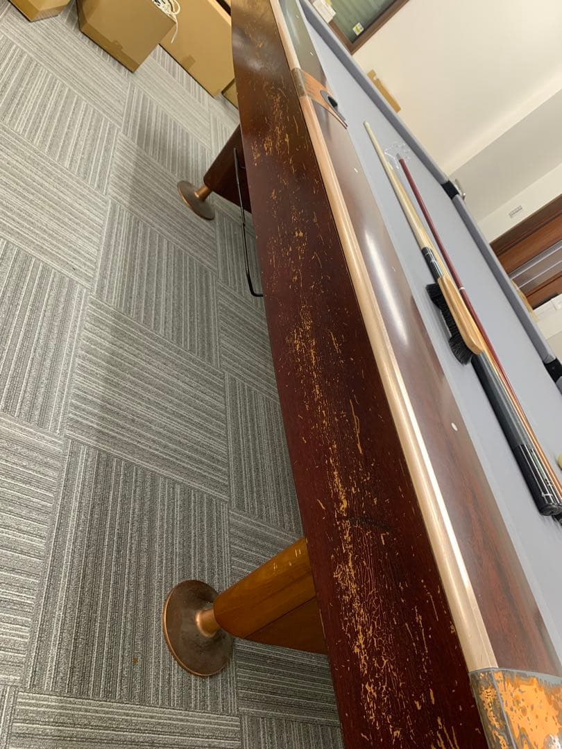 中古 : Brunswick ビリヤード台 9フィート 付属品付き