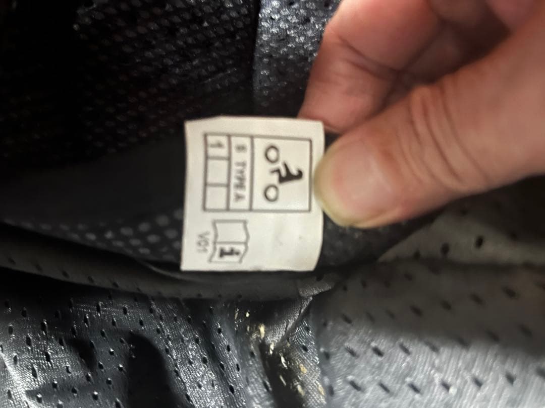 Dainese RACING 4 サイズ50 別売り胸部・背中プロテクター付