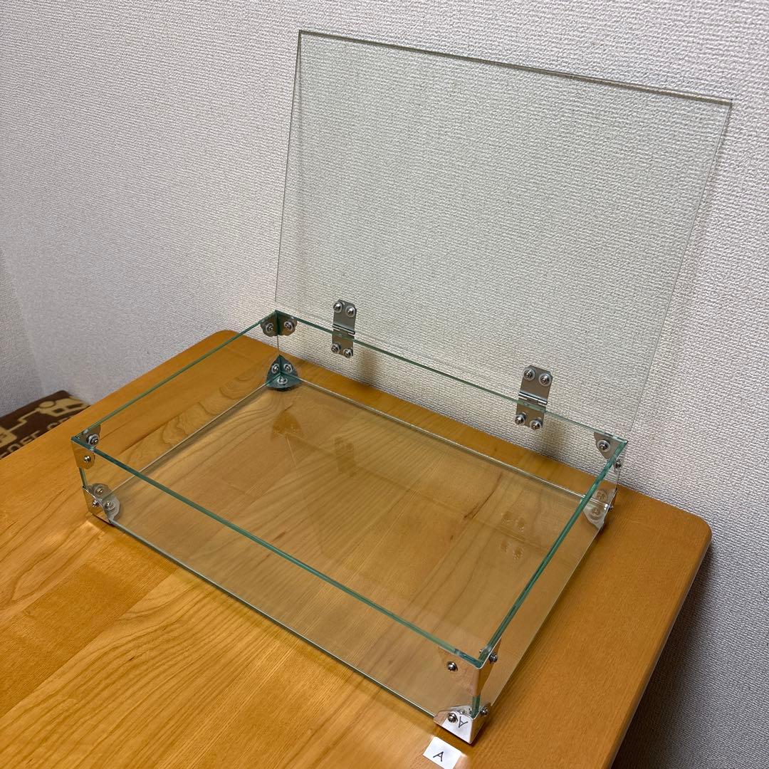 アンティーク風ガラスケース。アクセサリーや雑貨などのディスプレイに！【A】