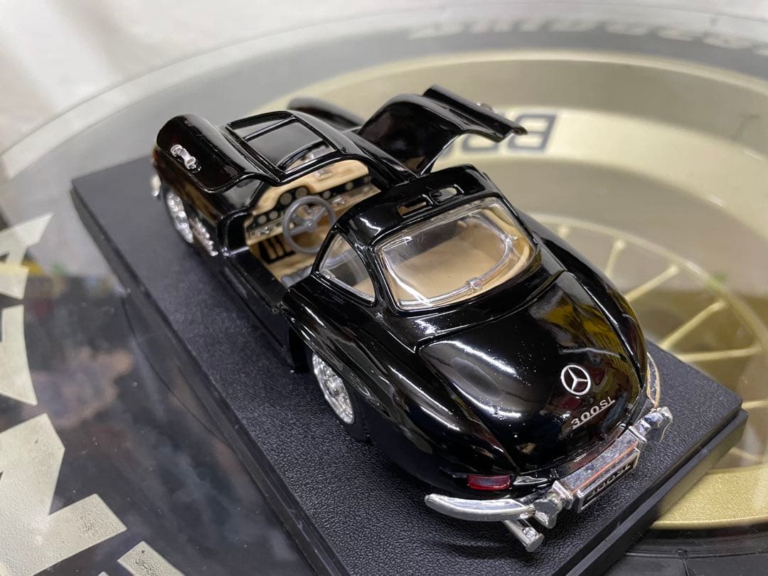 メルセデスベンツ　300SL
