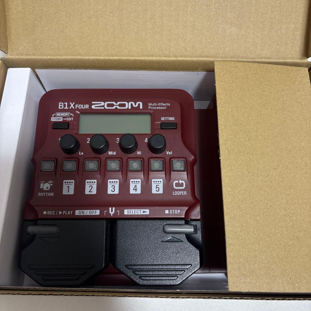 ZOOM B1X FOUR マルチエフェクター　ベース用