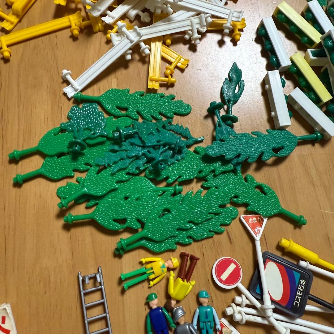 トミカタウン　パーツ　部品　大量セット