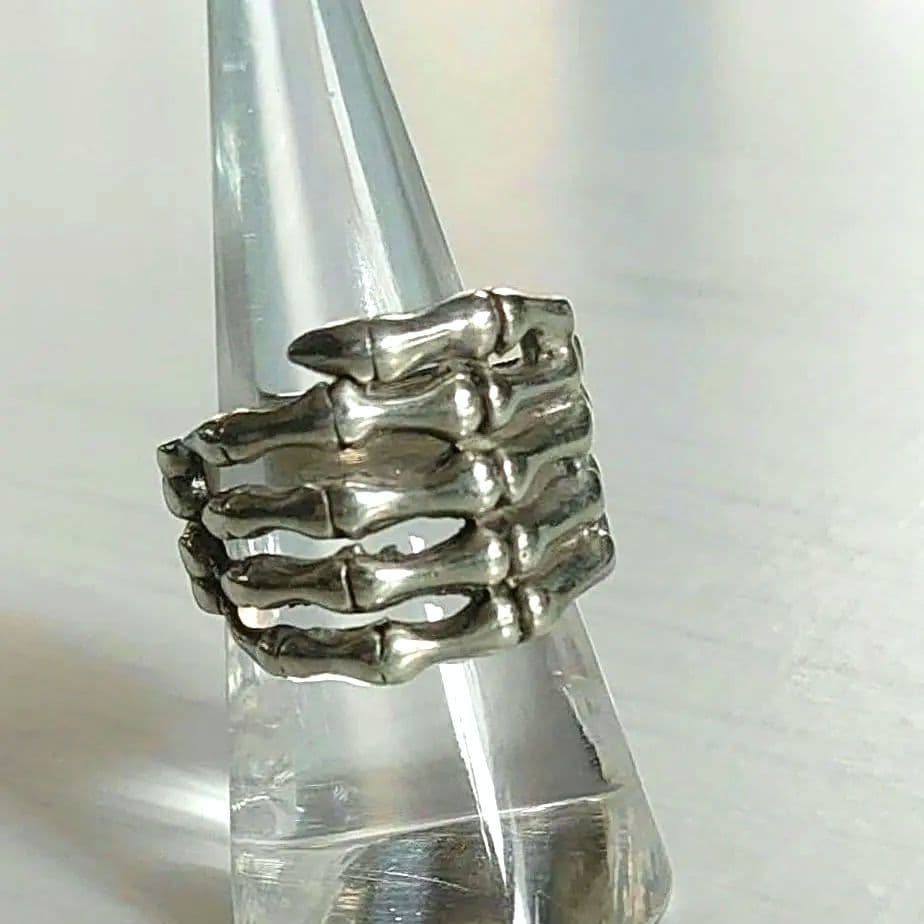 925刻印　ボーンハンド　ヴィンテージシルバーリング　スカルハンド　骸骨の手