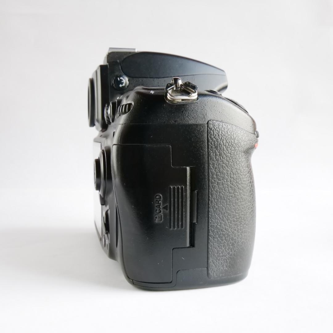 ニコン Nikon D700 ボディ FX デジタル一眼レフ 付属品多数 美品