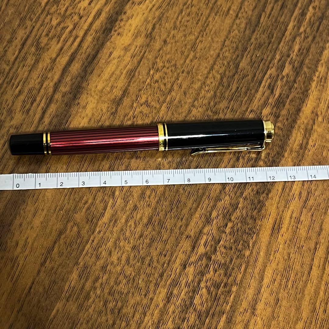 Pelikan ペリカン　ボールペン　スーべレーン　赤