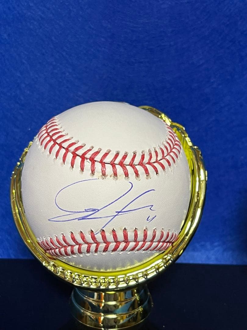 山本由伸　佐々木朗希直筆サインボール