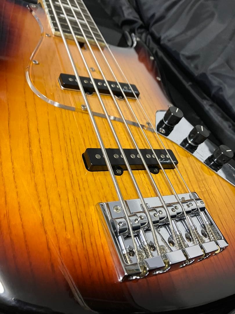 Bacchus Woodline 517 エレキベース カタログ掲載品