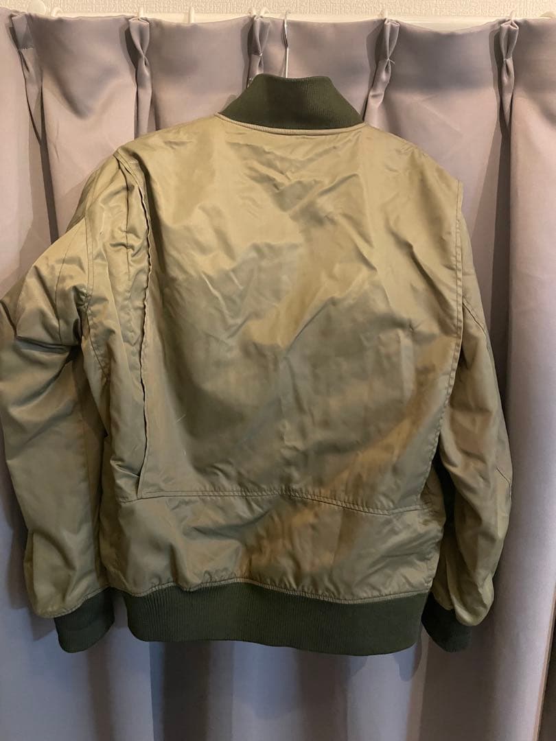 陸上自衛隊 リバーシブル 迷彩 無地 防寒ジャンパー 2型迷彩 PX品