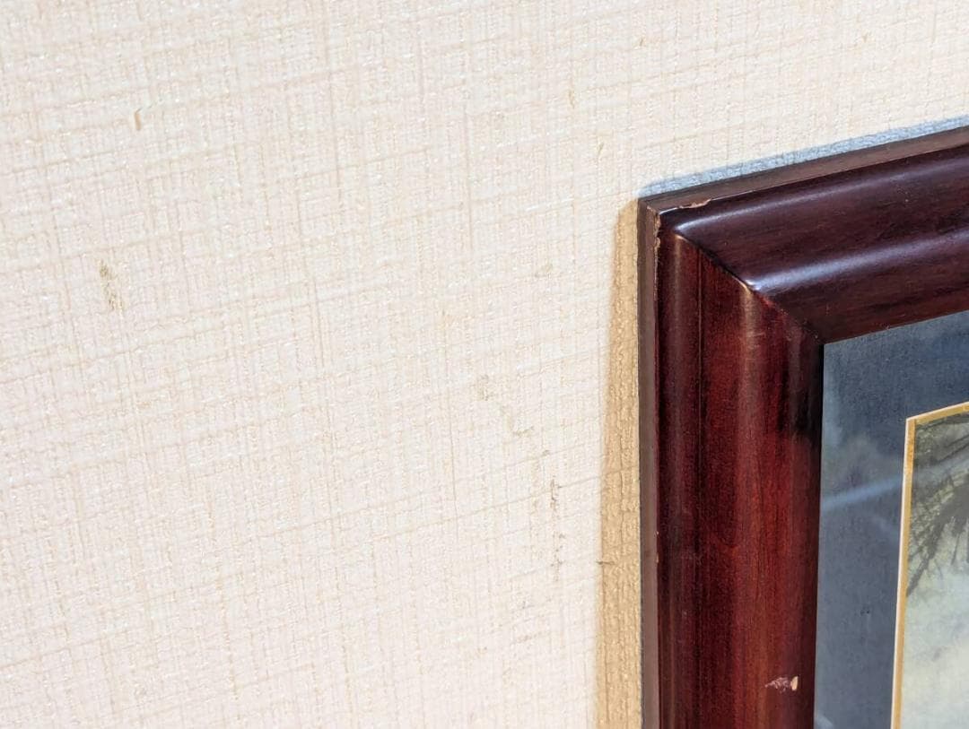 【真作】絵画　日本画　静寂の森の鷹　伝統技法による自然美　精緻な描写　V90