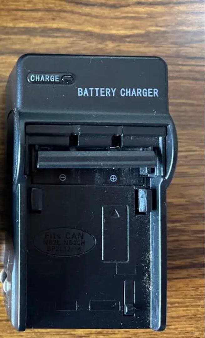 2007年製　Canon iVIS HV20 ビデオカメラ