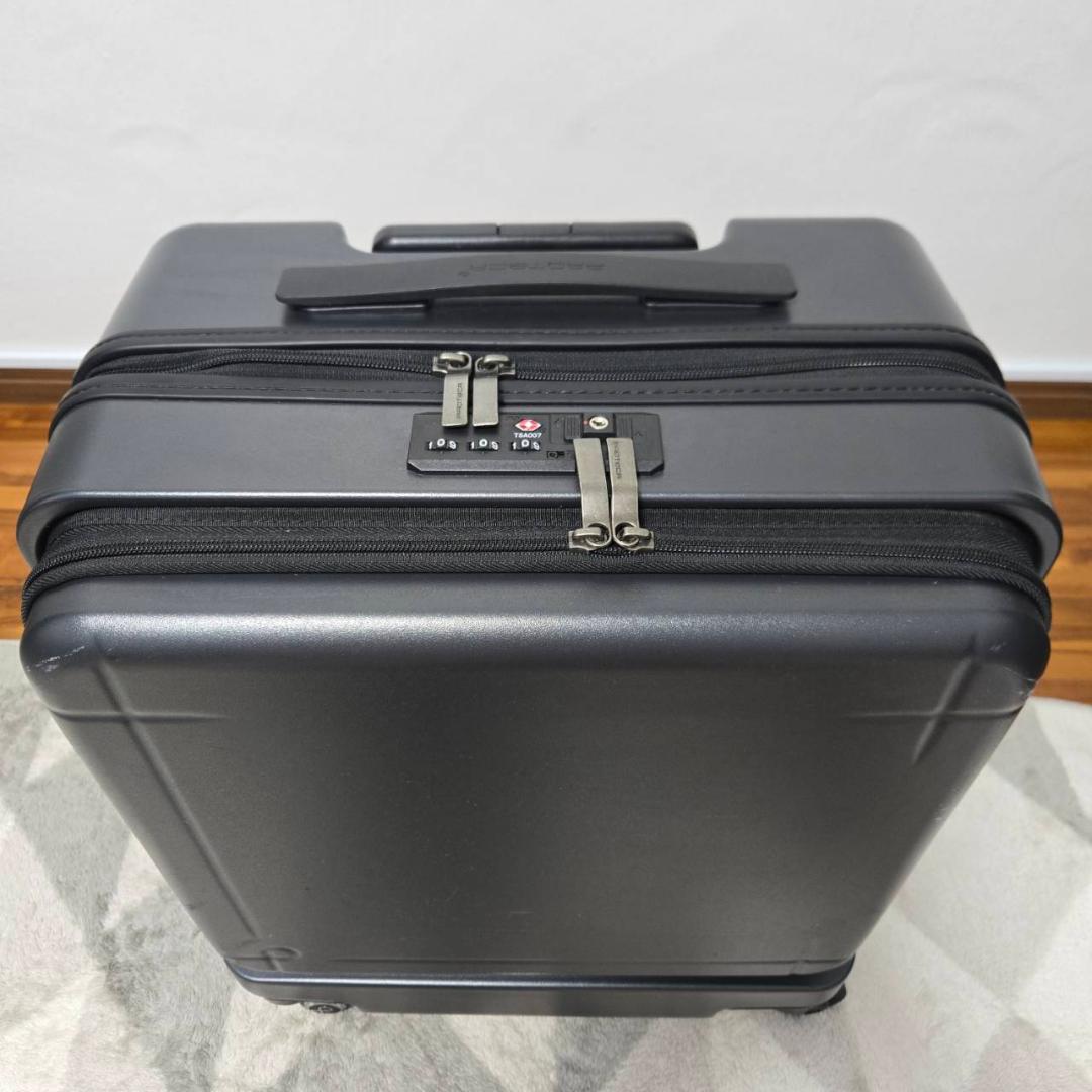 プロテカ マックスパス3 MAXPASS3 42L　スーツケース