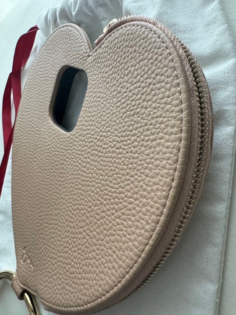 【新品未使用】完売品ajew ハートケース iPhone15pro