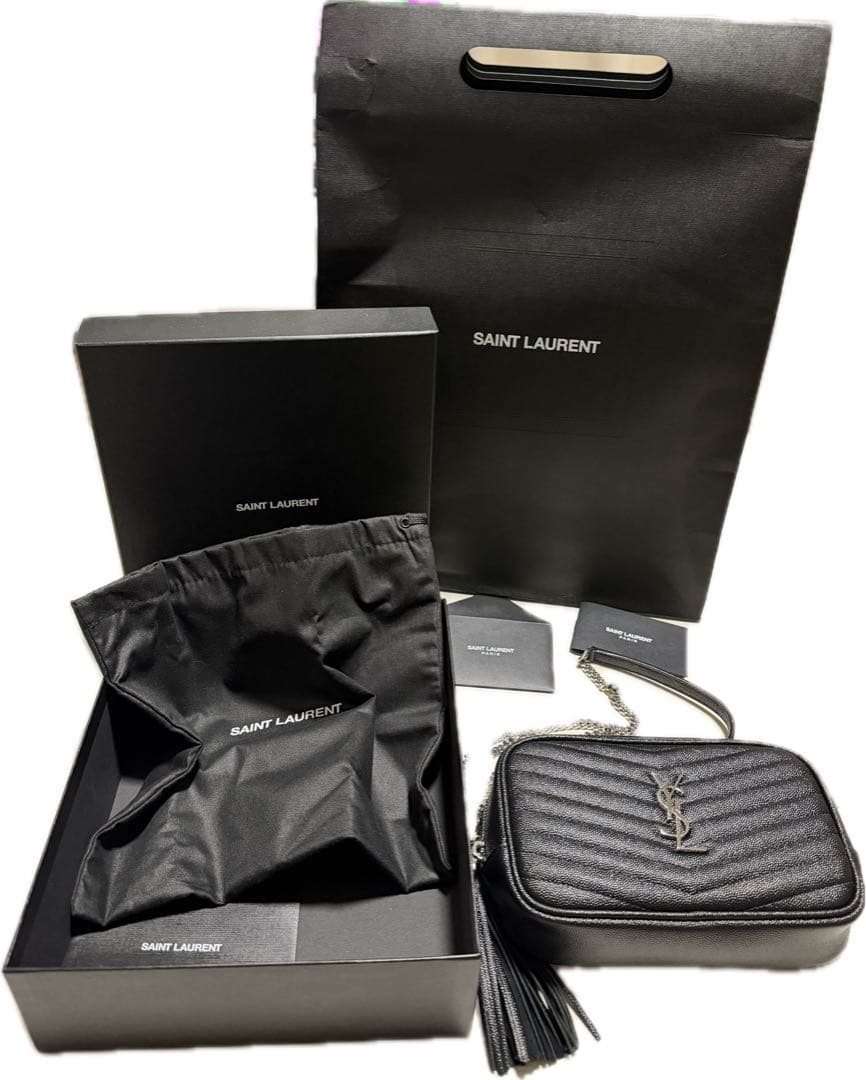 YVES SAINT LAURENTルー レザー Vステッチ ショルダーバッグ