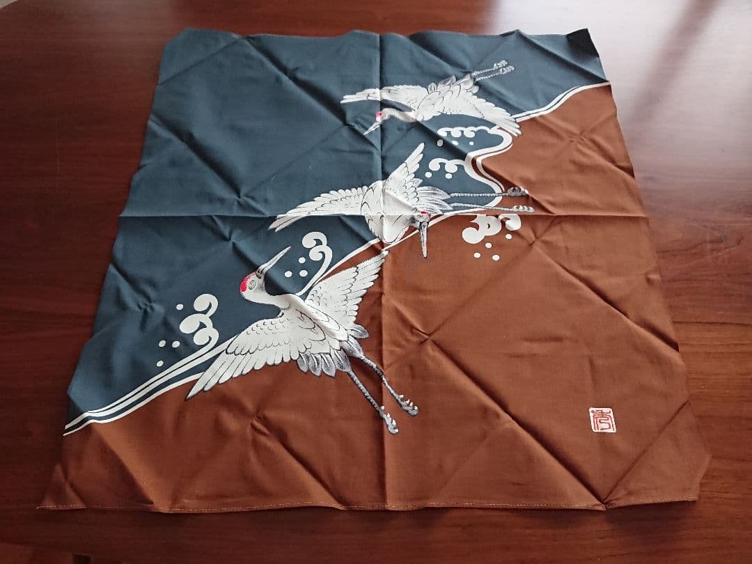 【博多安恒染元】「筒描」〜波に鶴〜博多嫁入り風呂敷