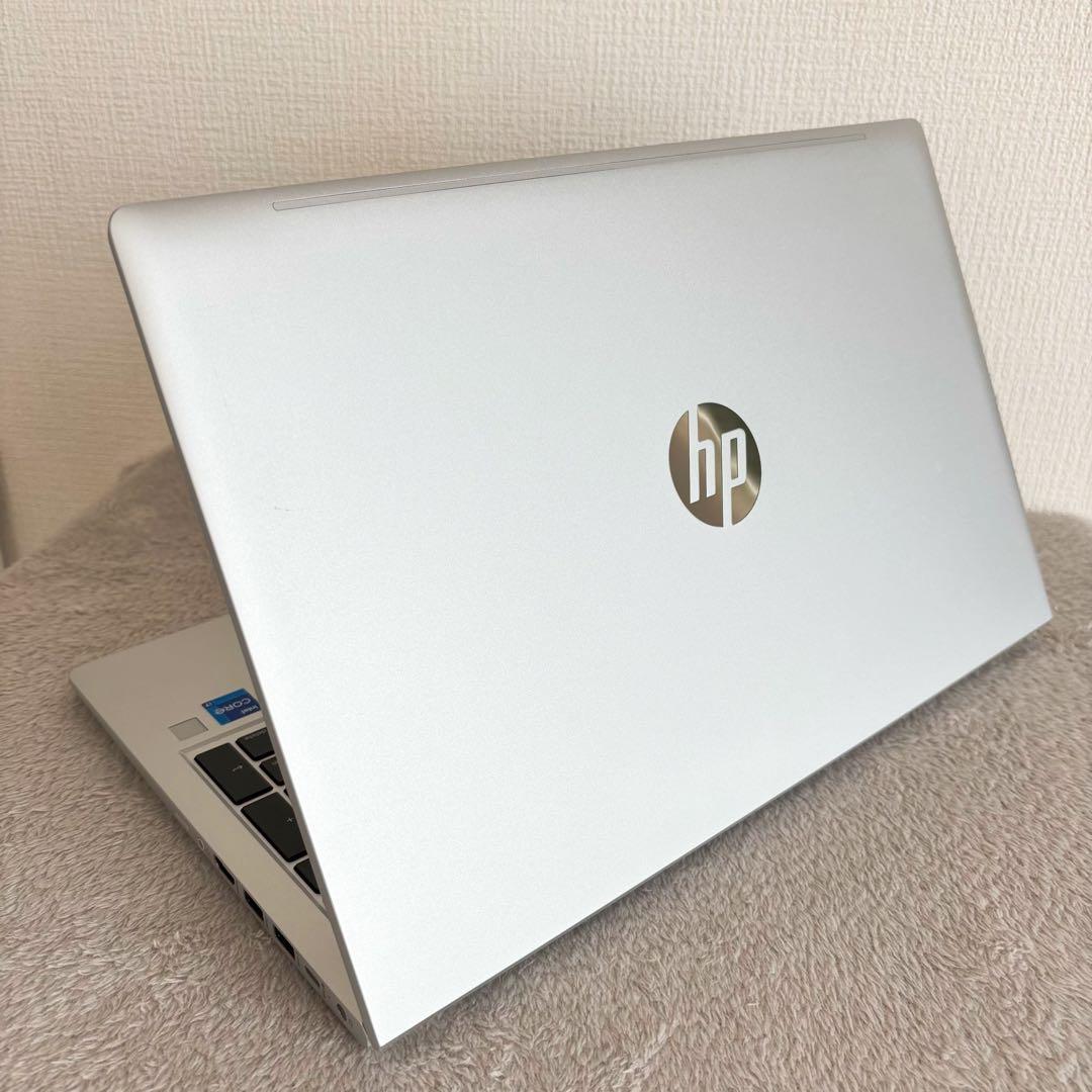 超美品HP ProBook 12世代 i7 高級軽型ノートPC 32GB 512