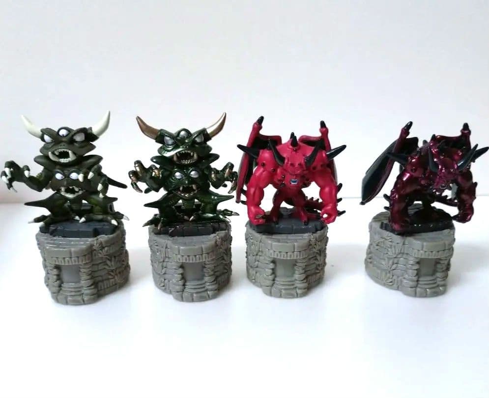 激レア　完全コンプ　ドラクエ伝説の魔物編 シークレット、メタリックボトルキャップ