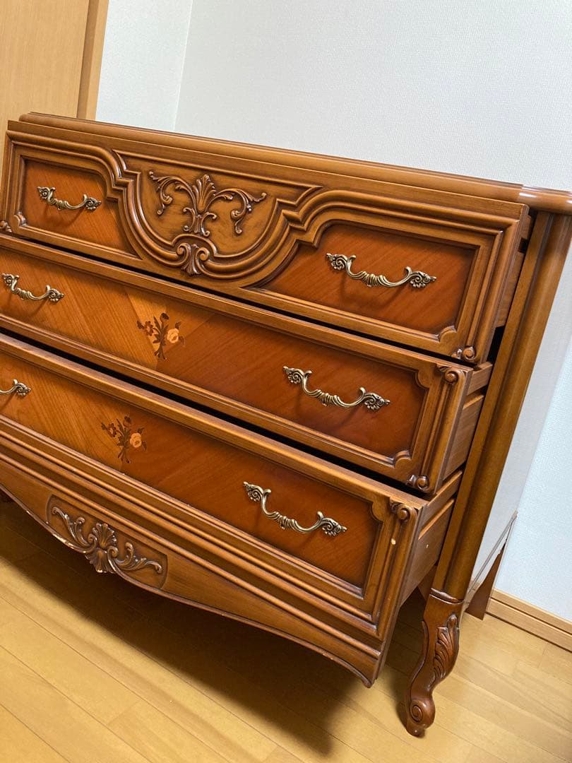 【とき乃】アンティーク　猫脚　西洋スタイル 木製チェスト 3引き出し