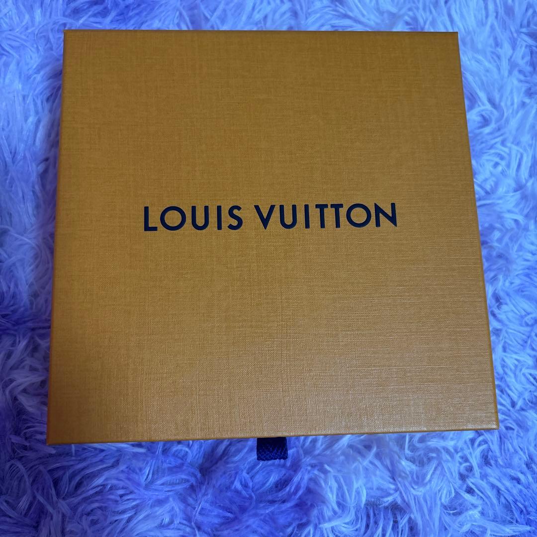 新品VUITTONマルチカラーヘッドバンド　ヘアバンド　カチューシャ