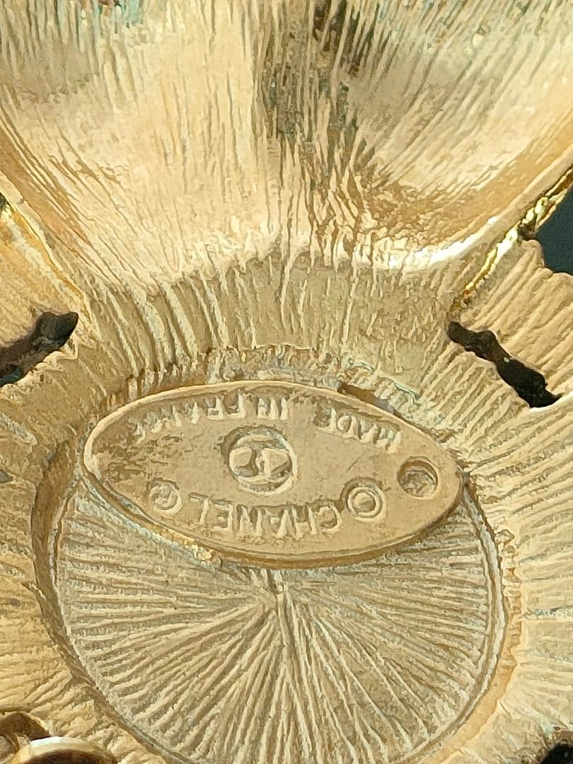 シャネル　ブローチ　パール