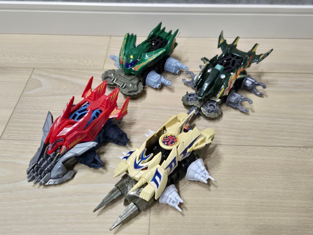 当時品　クラッシュギア　4台まとめ売り