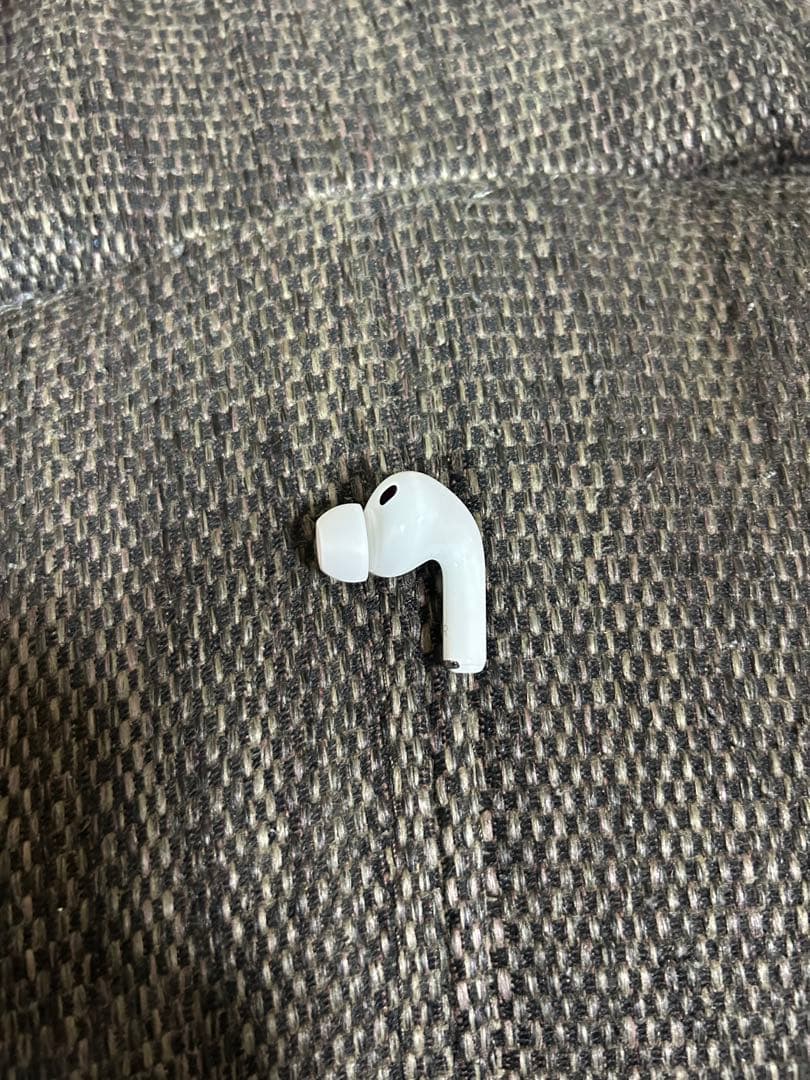 [極美品] AirPods Pro 第3世代　右耳のみ