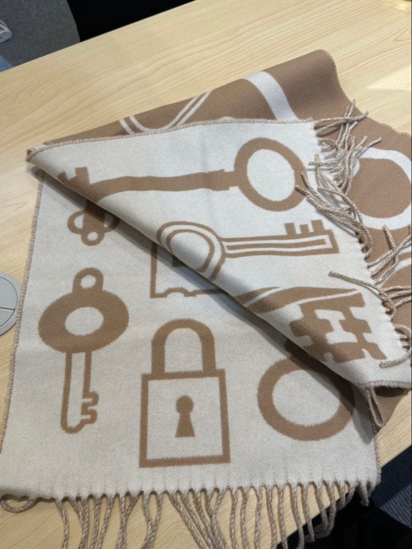 ⭐️新品未使用品⭐️HERMÈS カシミヤ マフラー 鍵デザイン