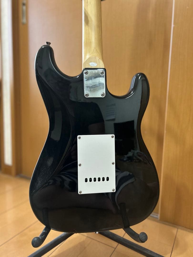 【カスタム】エレキギター左利きストラトタイプ