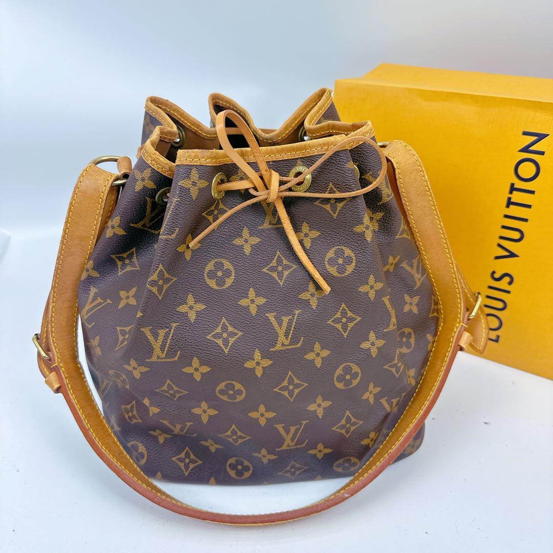 ルイヴィトン　モノグラム　巾着　ショルダーバッグ　プチノエ