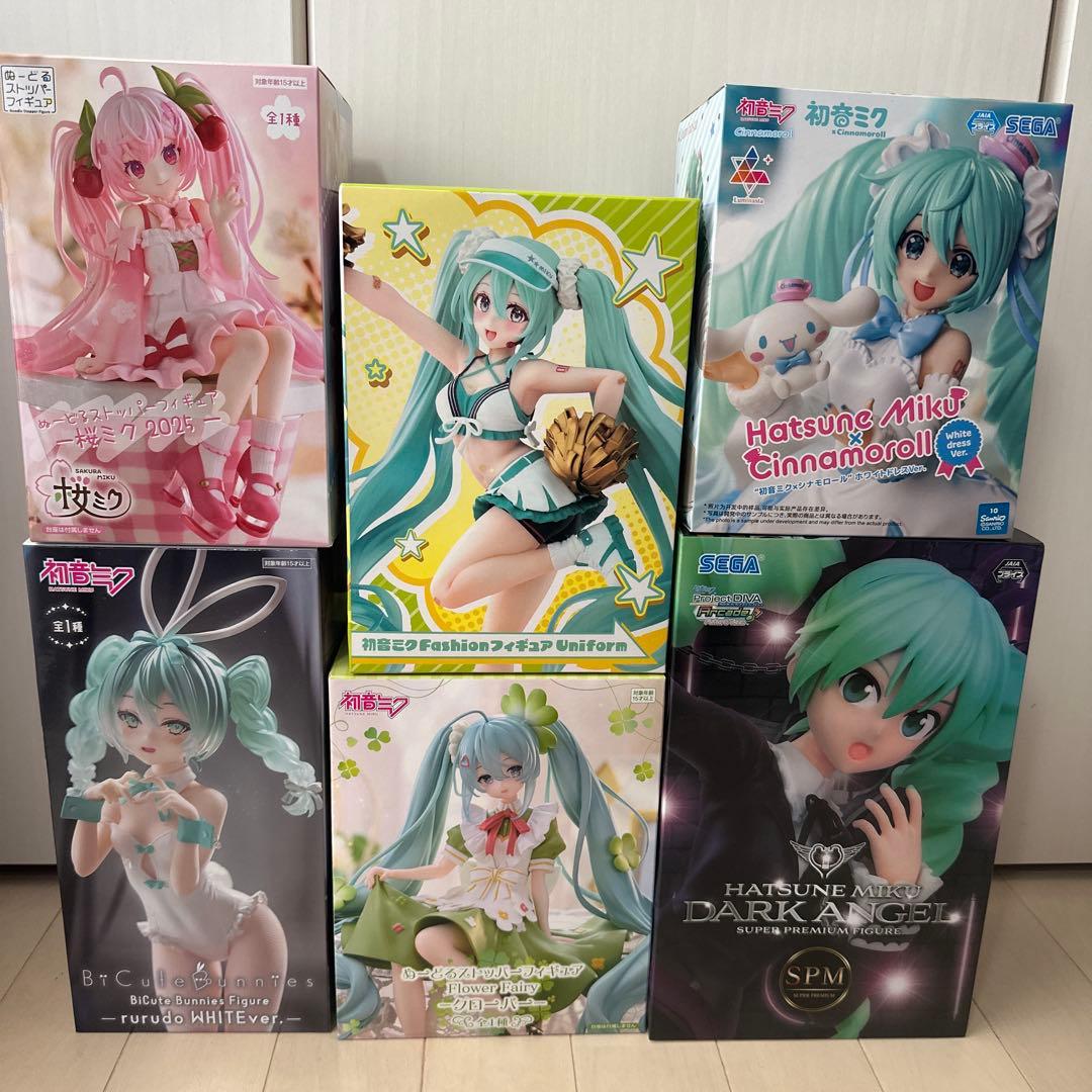 初音ミク　プライズ　フィギュア　6種セット　桜ミク　シナモロール　bicute