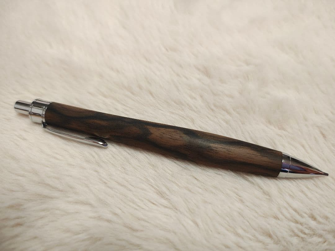 YkU工房 黒柿孔雀杢　シャーペン